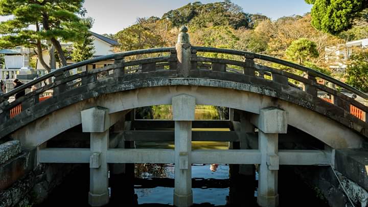 鶴岡八幡宮の橋