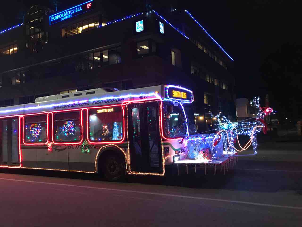 クリスマスのバス